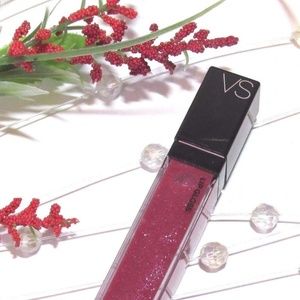 Victoria's Secret Lip Glosses Elegance. Impulsive